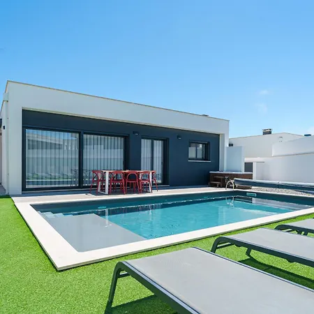 Tropical With Jacuzzi And Private Swimming Pool Santa Barbara (Lisbon)