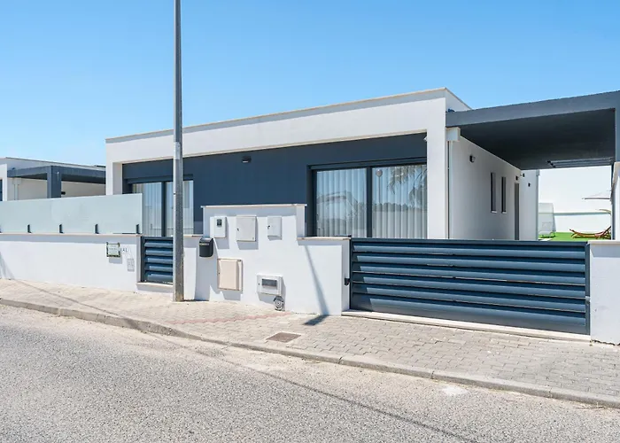 Villa Tropical With Jacuzzi And Private Swimming Pool Santa Barbara (Lisbon)