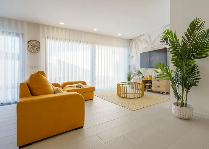 Tropical With Jacuzzi And Private Swimming Pool Villa